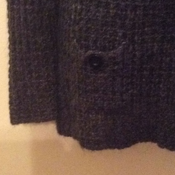 CUTE TUNIC FITTED MANDEE BLACK SWEATER, JR. LARGE - Picture 4 of 5